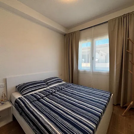 Affittimoderni - Casa Blue 33